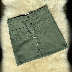 Girls children’s place corduroy skirt, size 8